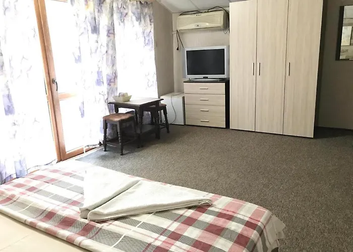 招待所 Urdoviza 3*